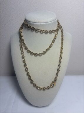 Gold Chain Purse Strap- Authentic has only one clasp!